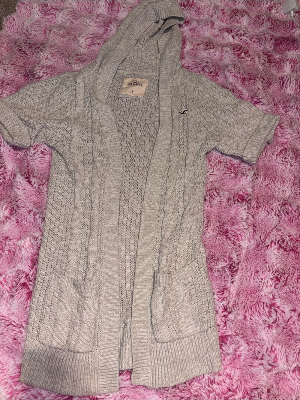 Y2K Hollister Light Gray Cable-Knit Hooded Short-Sleeve Cardigan
